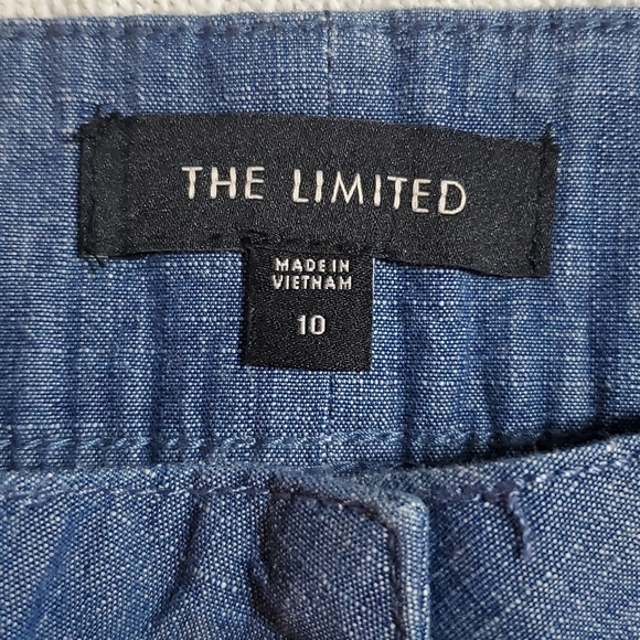 The Limited Women's Denim Blue Shorts - Picture 2 of 7